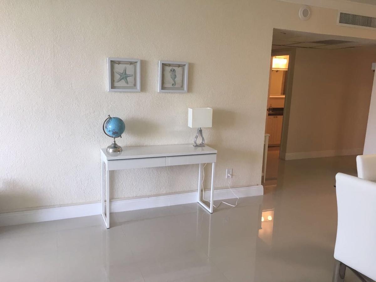 Ocean Reserve Piso 4 Str264 Miami Beach Bagian luar foto